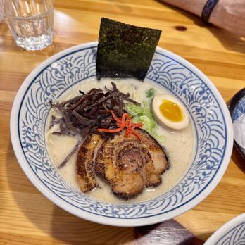 Ramen512 signature dishes Classic Tonkotsu
Spicy Tonkotsu
Signature Shoyu